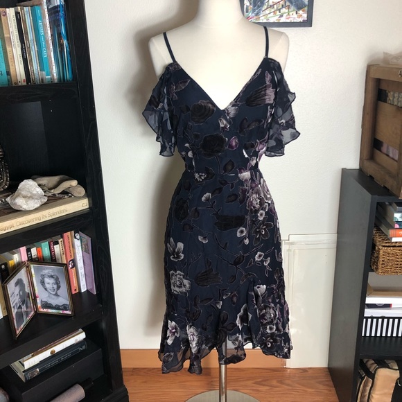 Chelsea28 Dresses & Skirts - Chelsea 28 Navy Floral Velvet Ruffle Dress
